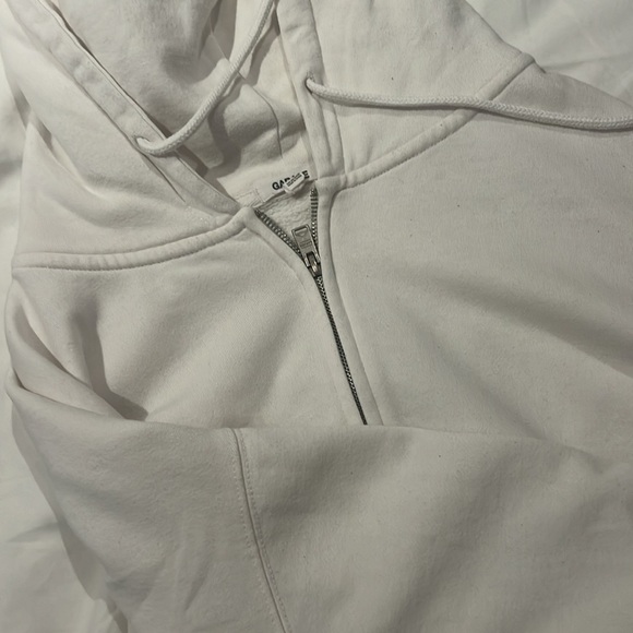 Garage white zip up size medium - Picture 3 of 3